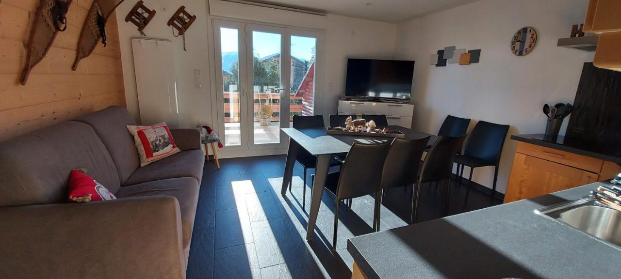 Residence Campredon - Decoration Typique - 25M2 De Terrasse Amenagee Plein Sud Avec Vue Panoramique - Internet - Jardin - Parking - Navette - Linge Et Menage En Options Payantes Font-Romeu-Odeillo-Via Exteriér fotografie